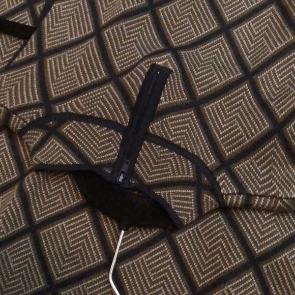 Romeo and Juliet shift dress - Picture 2 of 3